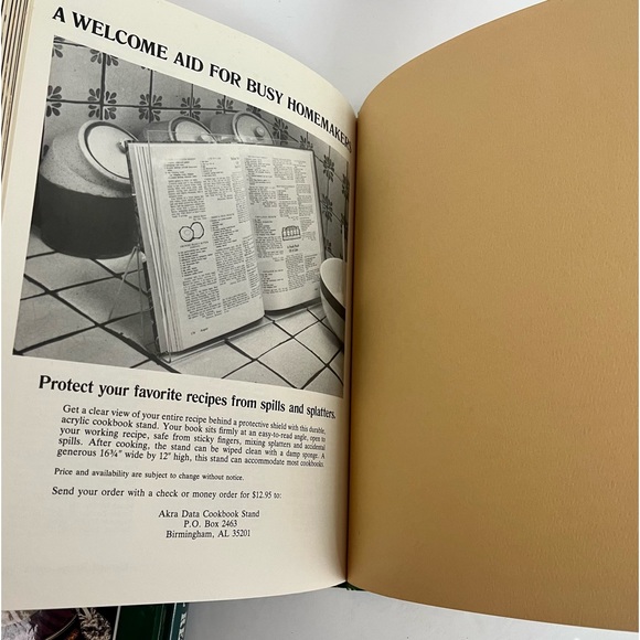 Southern Living Annual Recipes 1980 & 1992 / 100s of Vintage Recipes - Picture 5 of 15